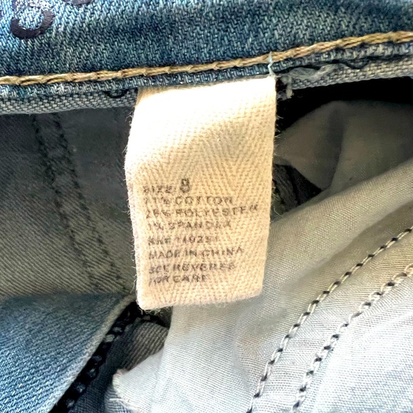 Light Blue Ripped Jeans by Indigo Thread Co. 🧵 - Picture 2 of 4